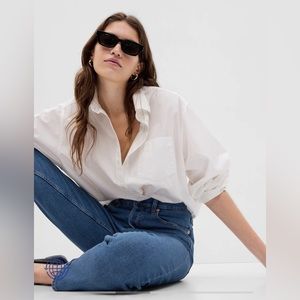 Gap NWOT Cheeky Straight High Rise Blue Jeans in 32 or 14R